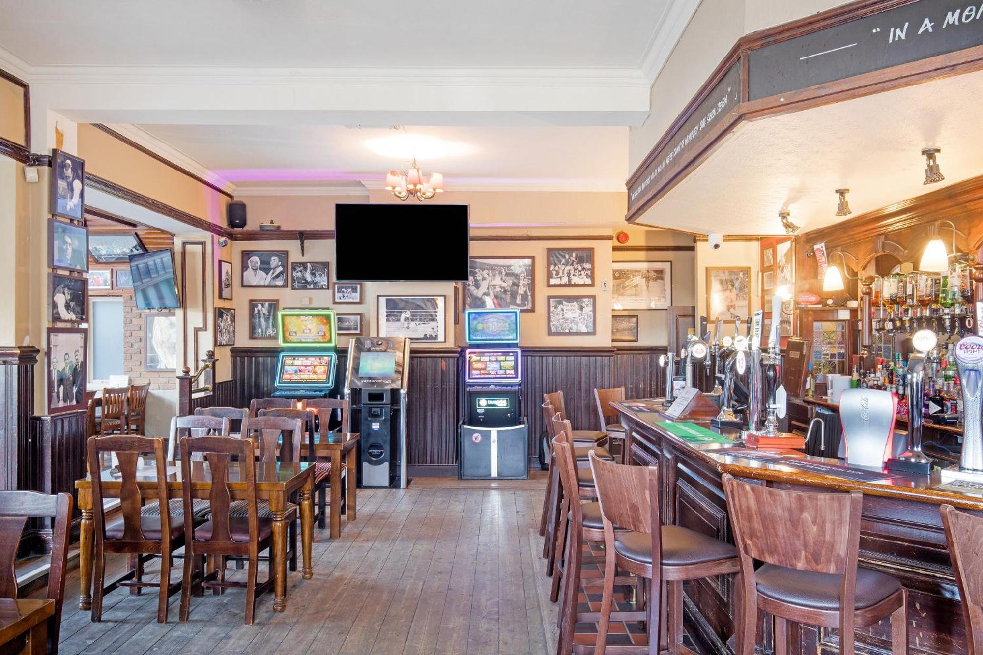 Oyo The Green Man Pub And Hotel London Kültér fotó